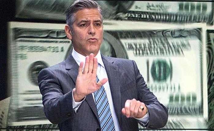 Le-a dăruit câte un milion de dolari prietenilor săi… George Clooney, who else?