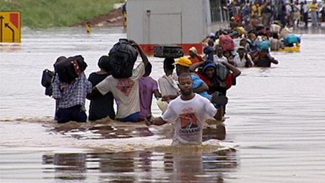 O sută de morţi şi peste 800.000 de sinistraţi în urma inundaţiilor din Mozambic şi Malawi