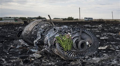 MH17 tragedy: Ukraine says Russia helping destroy crash evidence; rebels deny any wrongdoing