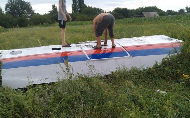 PHOTOS: Malaysia Airlines Flight MH17 crashes in Ukraine