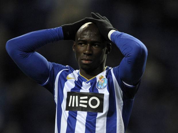France defender Eliaquim Mangala joins EPL champion Manchester City from FC Porto in $58 million deal