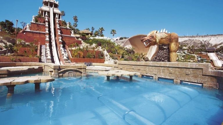 Take a Quick Trip to the Most Amazing Water Parks of the World