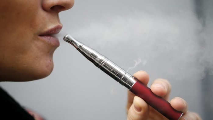 Primul deces din Europa cauzat de țigările electronice. Victima, un tânăr de 18 ani